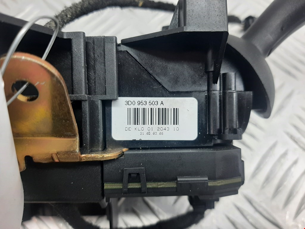 Переключатель стеклоочистителя VOLKSWAGEN Phaeton 2002-2016