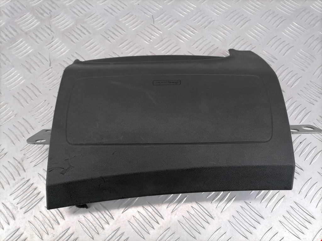 Подушка безопасности нижняя (для колен) LANCIA Delta III (844) 2008-2014