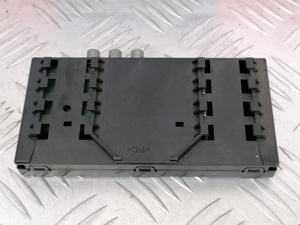 Усилитель антенны PEUGEOT 407 2004-2010