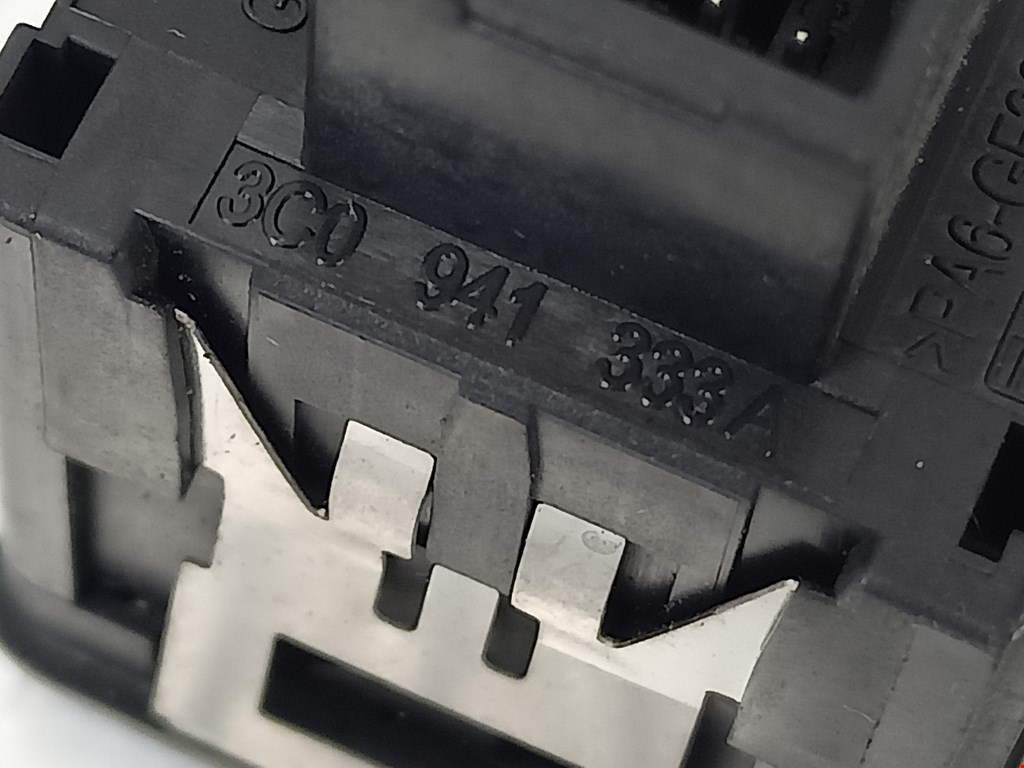 Кнопка корректора фар VOLKSWAGEN Passat B6 2005-2011