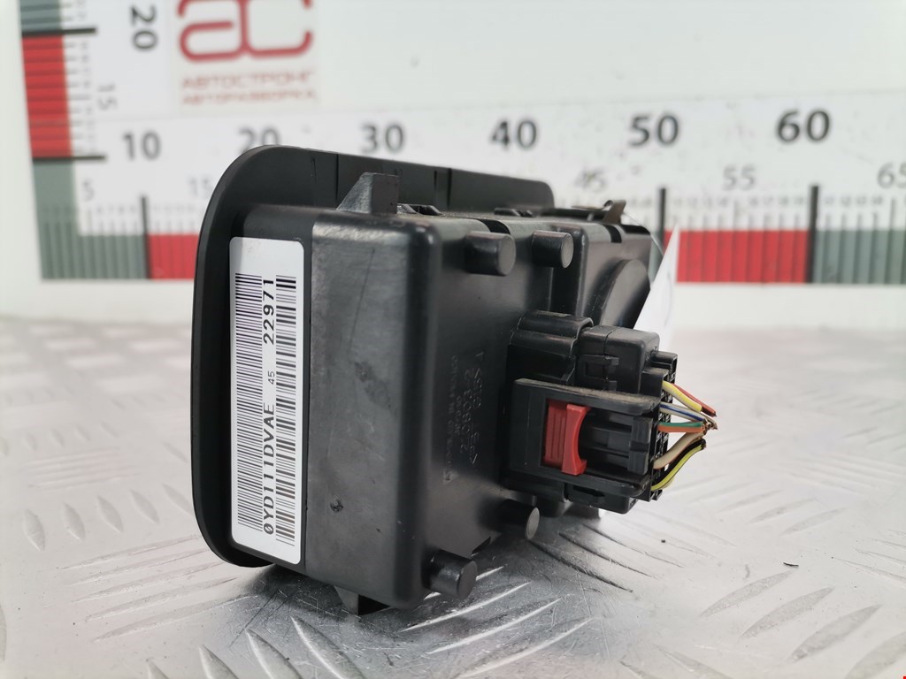 Переключатель света фар CHRYSLER Voyager IV RG 2001-2007