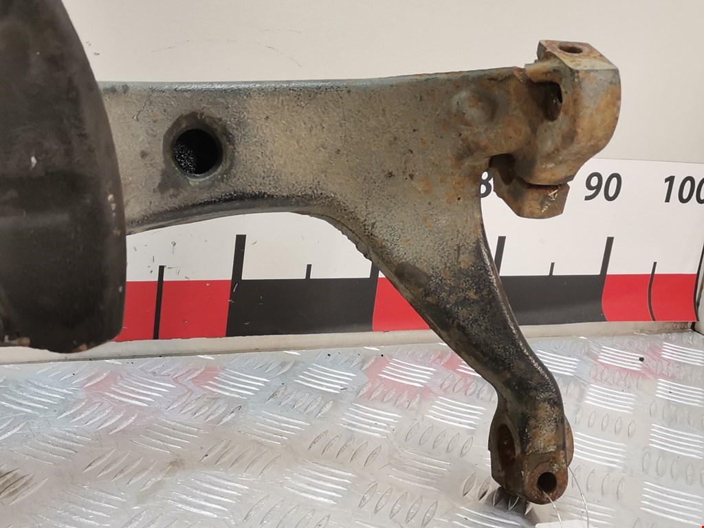 Ступица передняя левая VOLKSWAGEN Phaeton 2002-2016