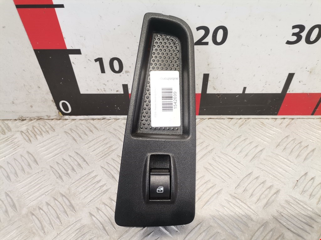 Кнопка стеклоподъемника LANCIA Delta III (844) 2008-2014