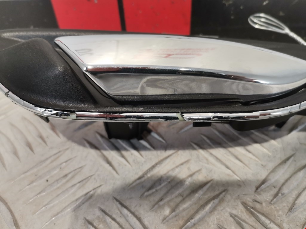 Ручка дверная передняя внутренняя правая LANCIA Delta III (844) 2008-2014