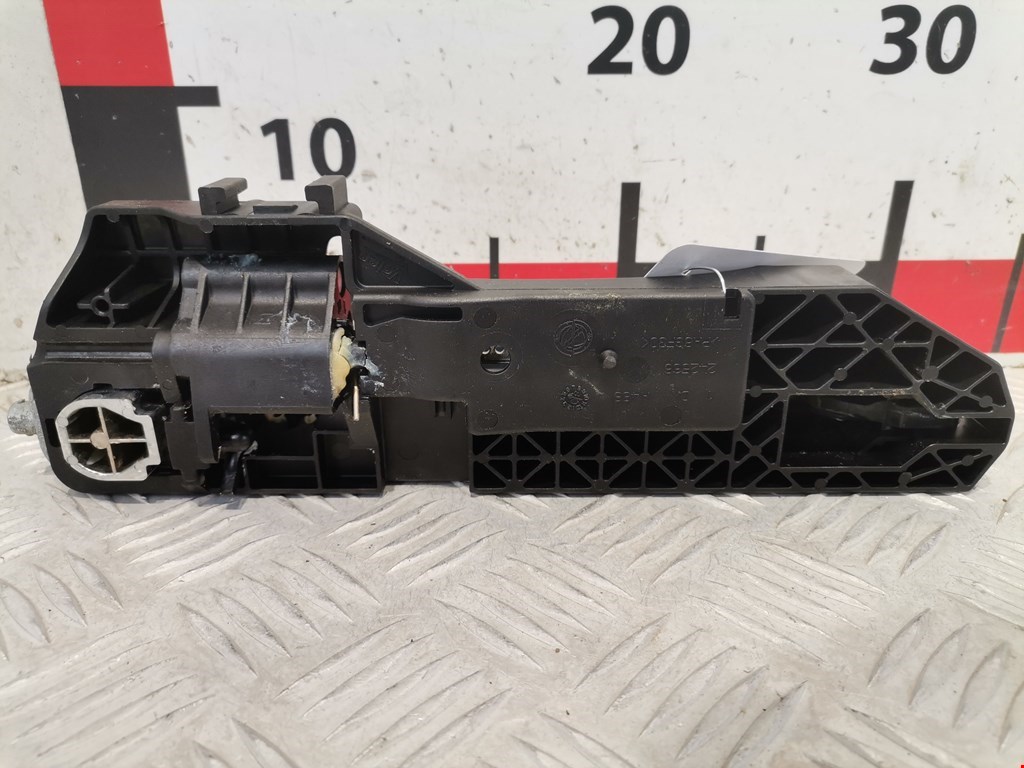 Ручка двери передней наружная правая LANCIA Delta III (844) 2008-2014