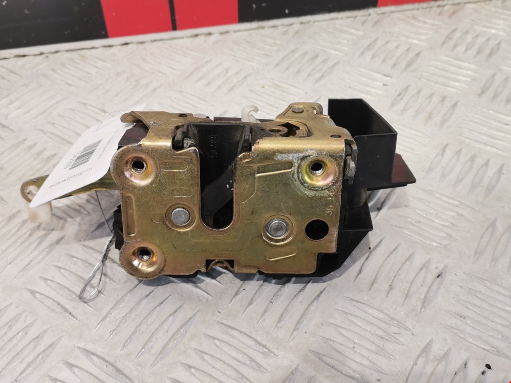 Замок двери задней правой RENAULT Safrane 1992-2000