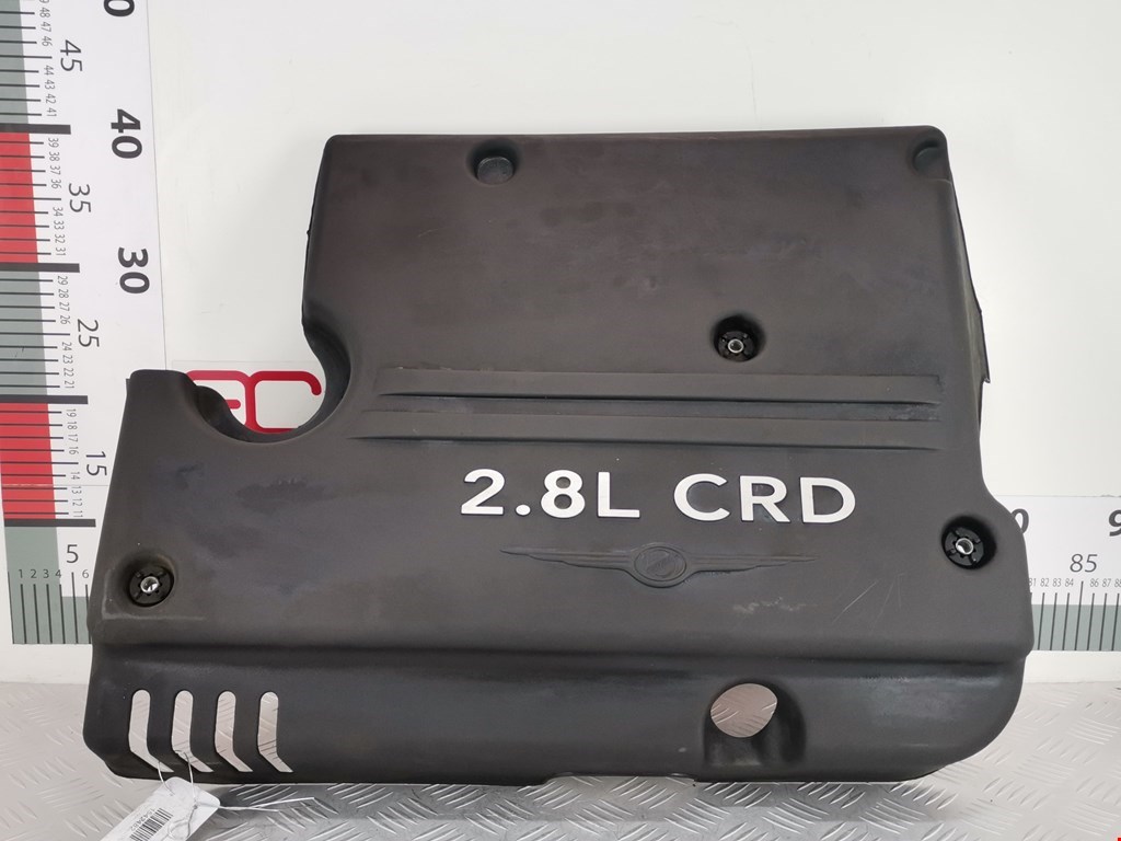 Накладка (крышка) декоративная двигателя Chrysler Voyager 4 (2000-2008)