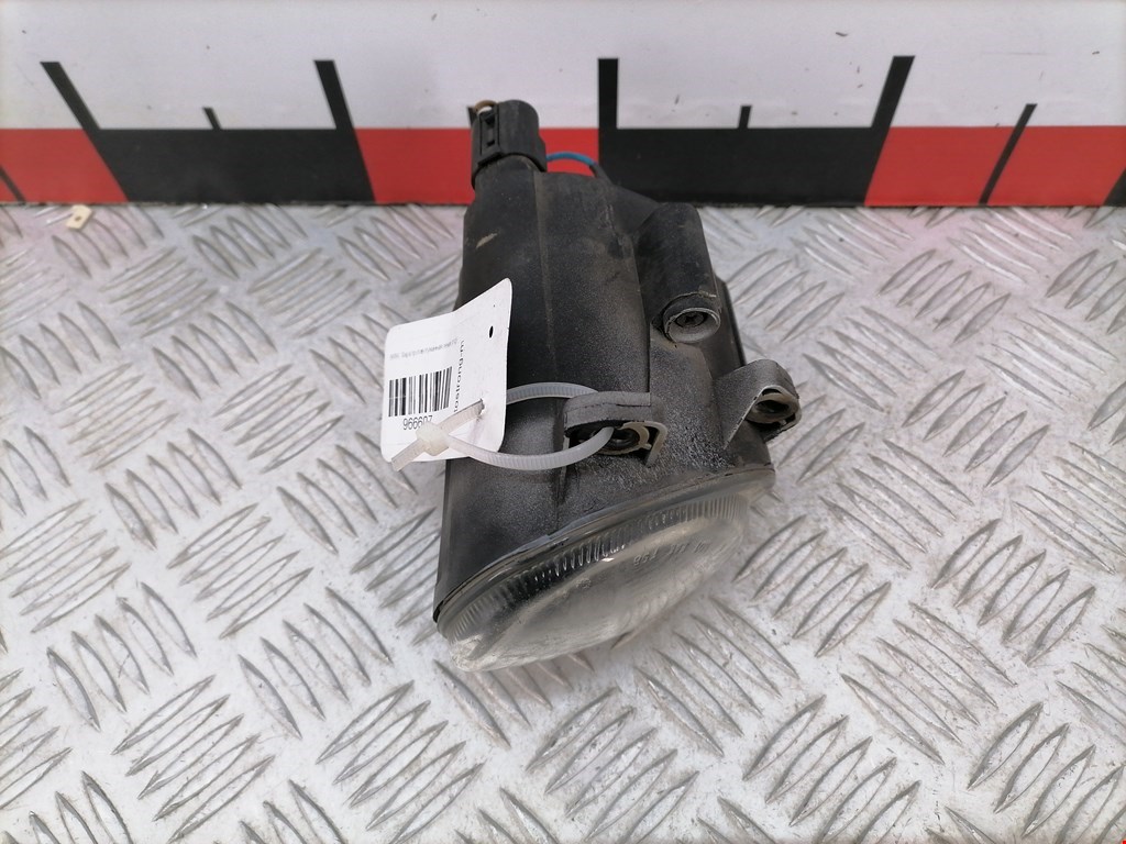 Фара противотуманная правая (ПТФ) BMW X5 E53 1999-2006