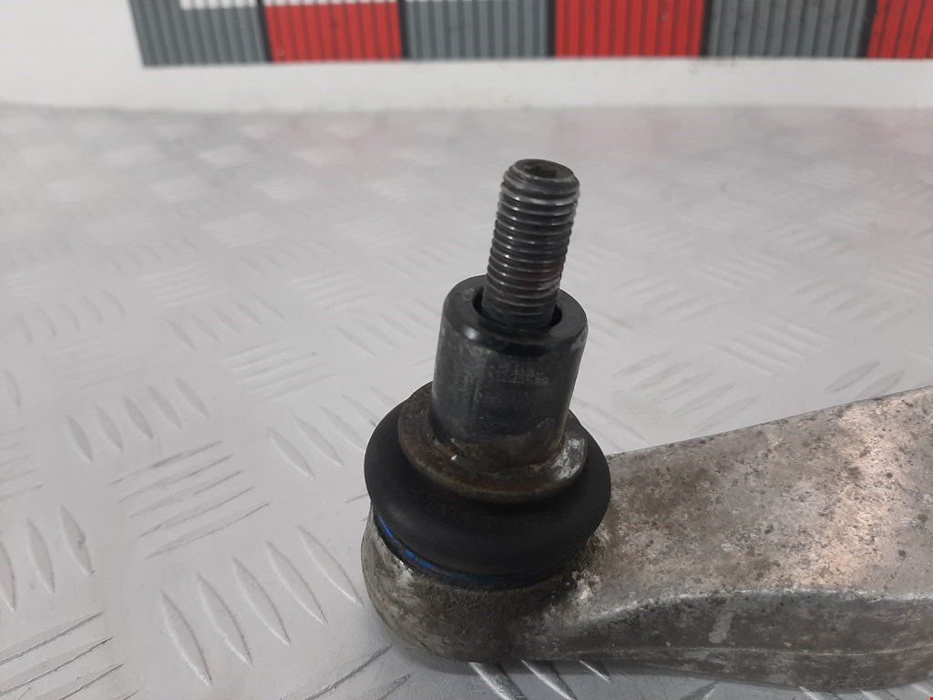 Рычаг передний правый AUDI A4 B6 2001-2005