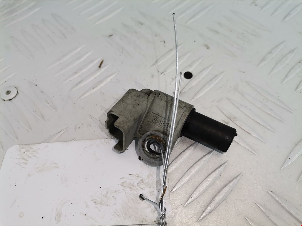 Датчик положения распредвала PEUGEOT Partner 1996-2009