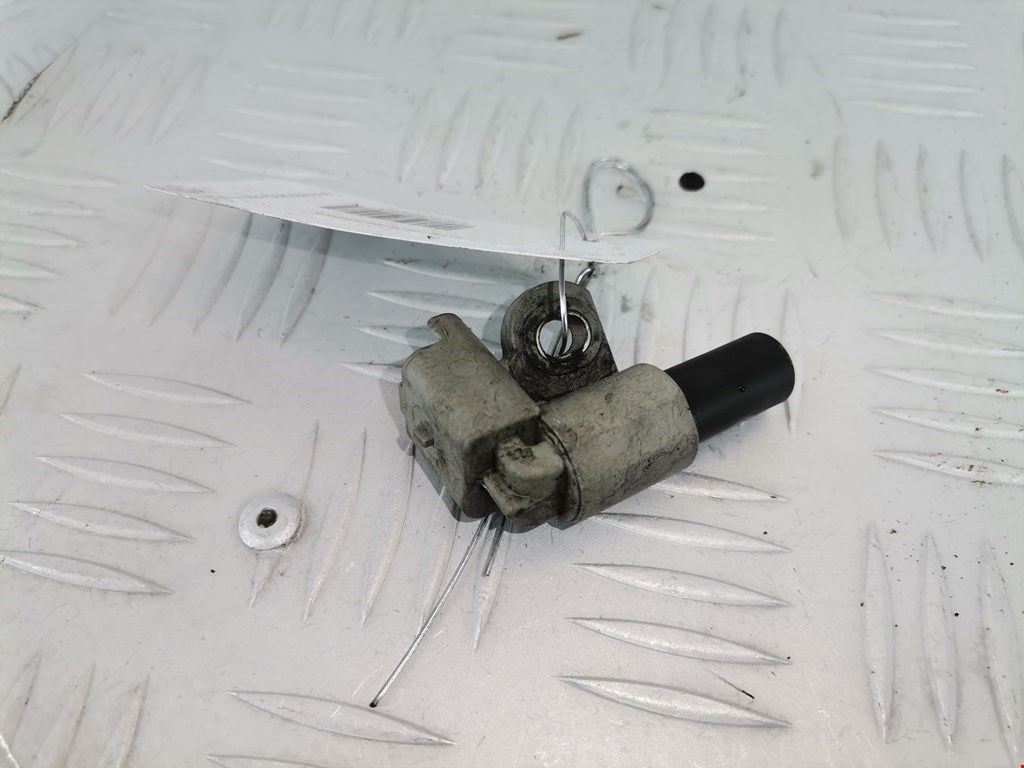 Датчик положения распредвала PEUGEOT Partner 1996-2009