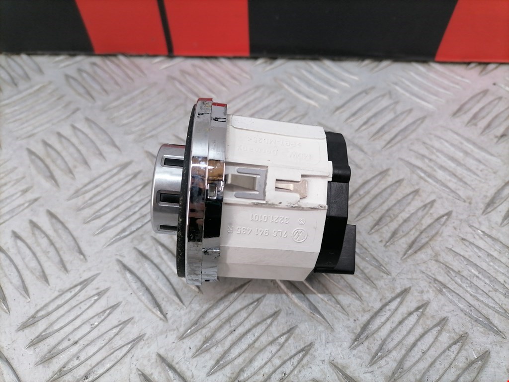 Кнопка включения полного привода VOLKSWAGEN Touareg 2002-2010