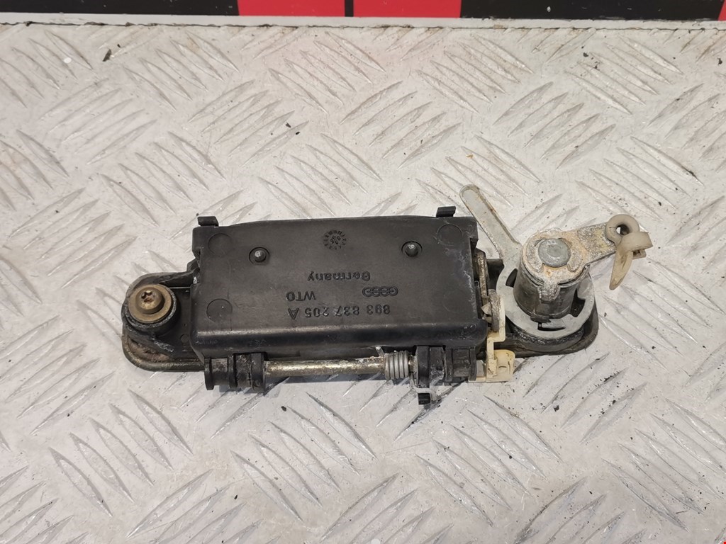 Ручка двери передней наружная левая AUDI 80 B3 1986-1991