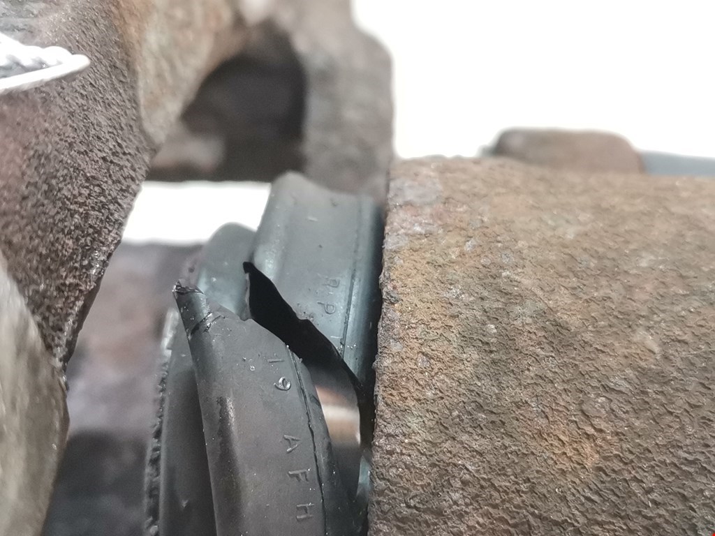 Суппорт задний правый JAGUAR XJ II 40 1986-1994