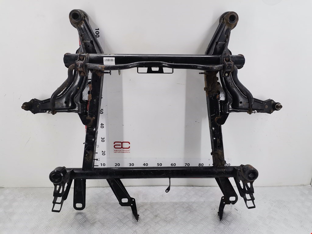 Балка передняя подрамник Mercedes Vito (W638) (1996-2003)