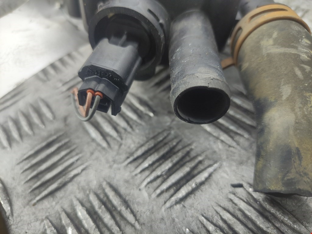 Корпус термостата RENAULT Scenic II 2003-2010