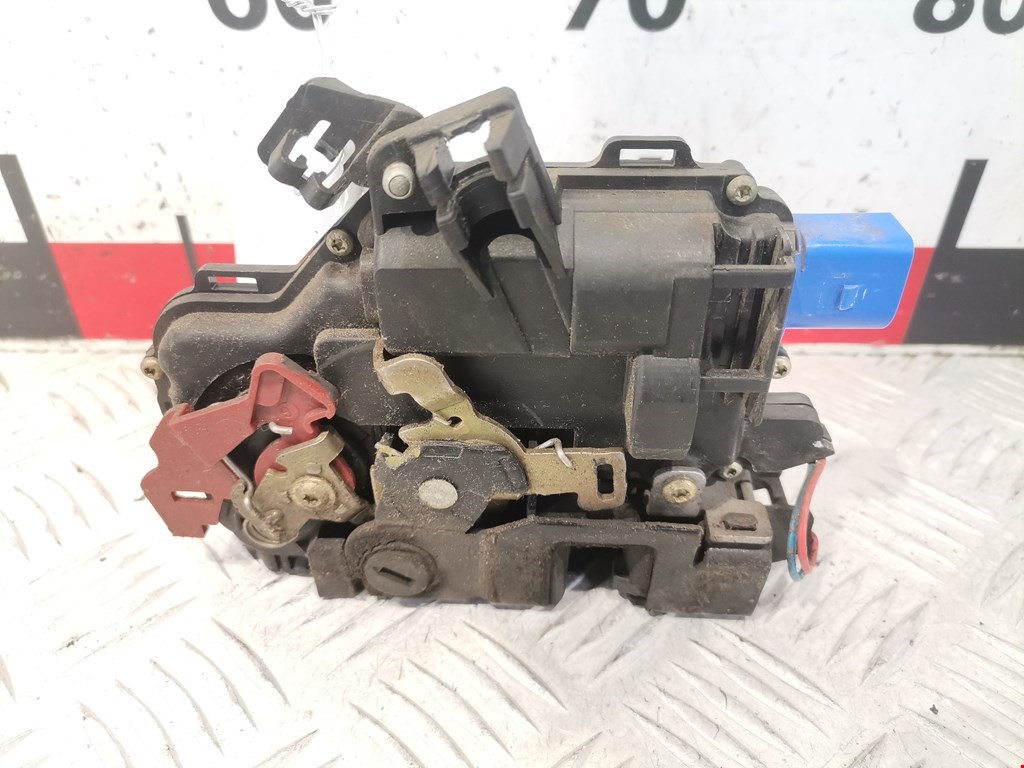 Замок двери задней левой SKODA Fabia MK1 1999-2006