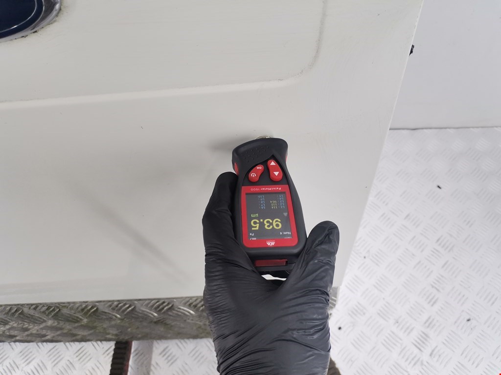 Бампер задний FORD Transit 2000-2006