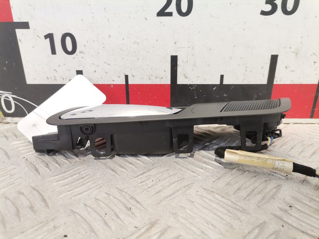 Ручка дверная задняя внутренняя левая VOLKSWAGEN Passat B6 2005-2011