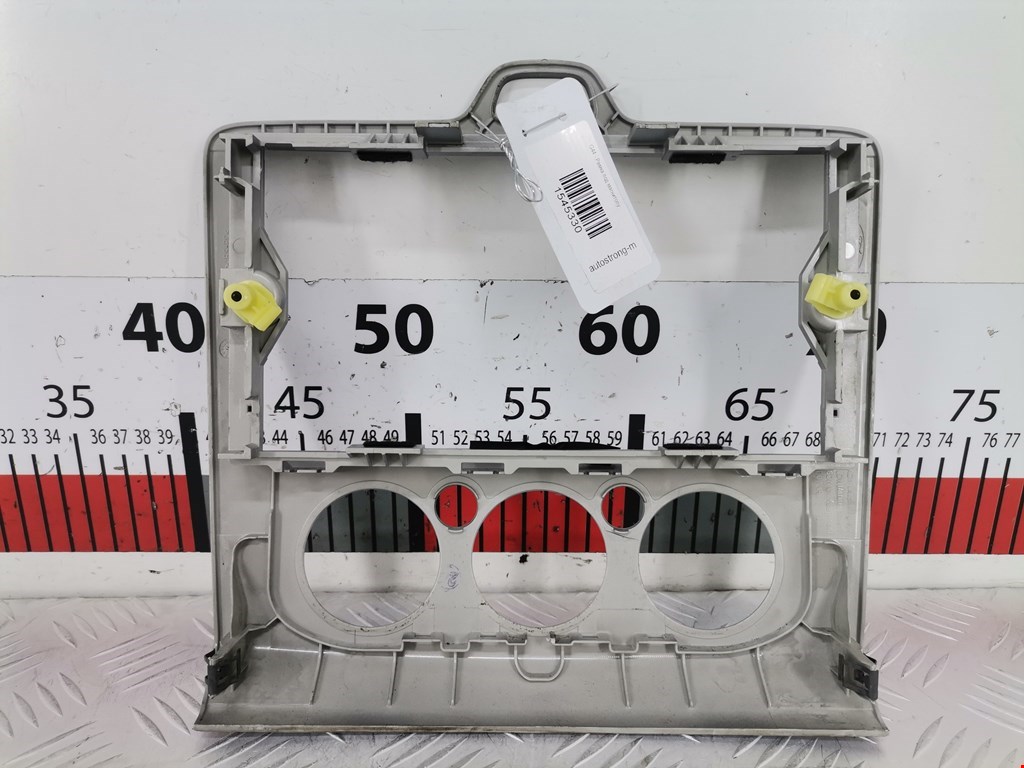 Рамка магнитолы FORD Focus II 2005-2011