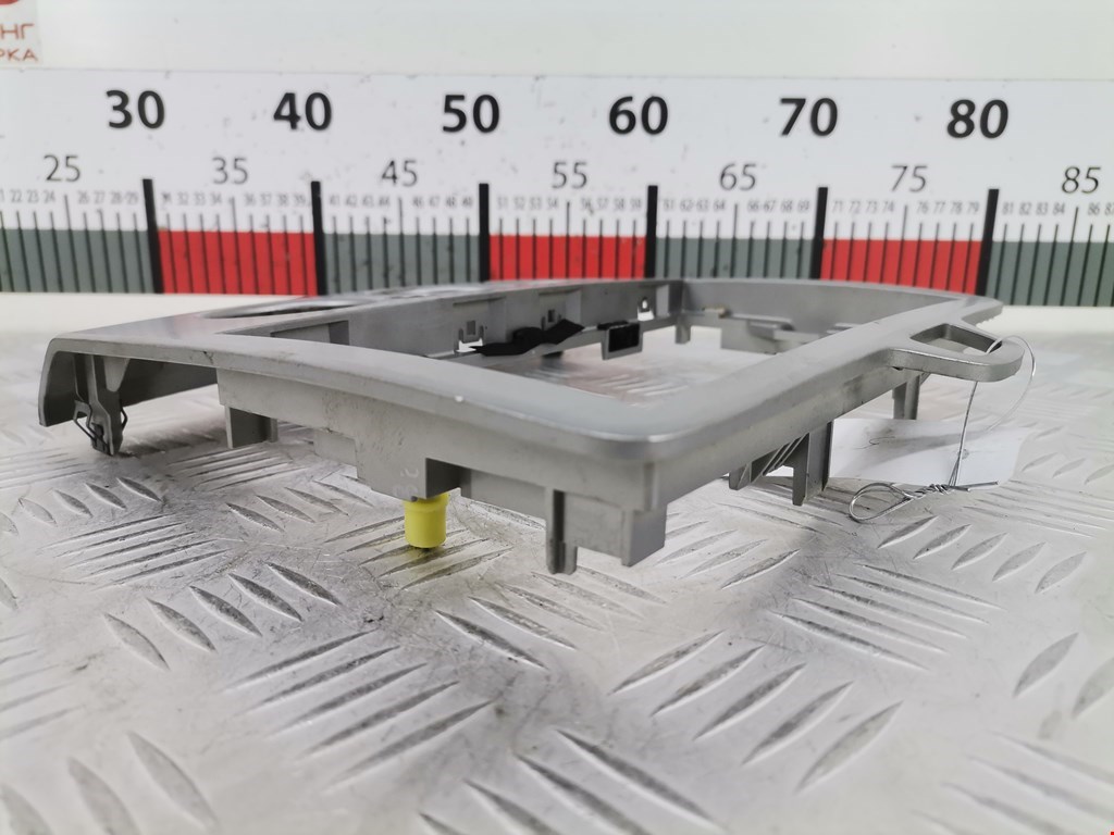 Рамка магнитолы FORD Focus II 2005-2011