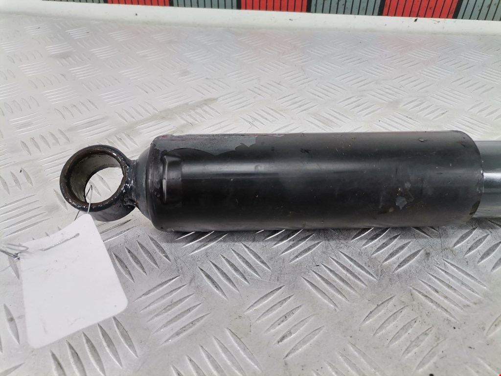 Амортизатор передний правый IVECO Daily VI 2014-н.в.