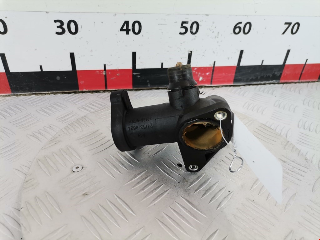 Тройник системы охлаждения AUDI A4 B5 1995-2001