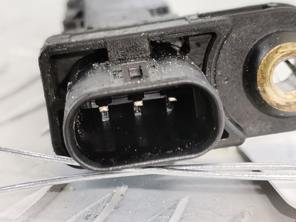 Датчик положения коленвала BMW 1er E81\E87 2004-2011