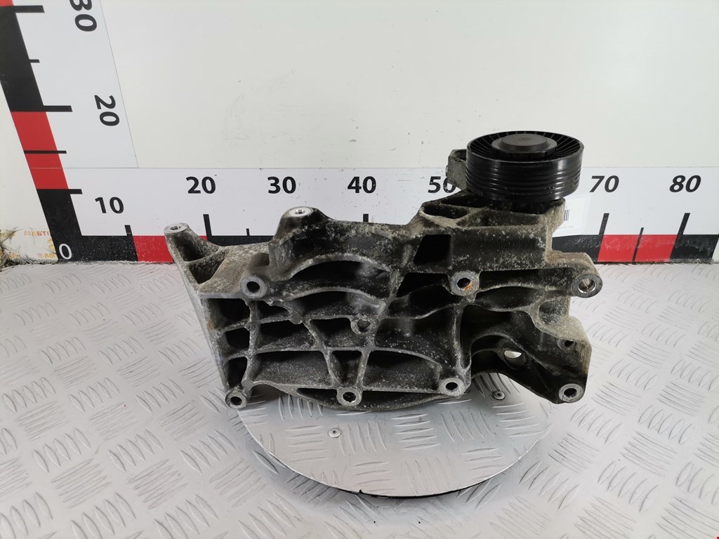 Кронштейн генератора BMW 1er E81\E87 2004-2011