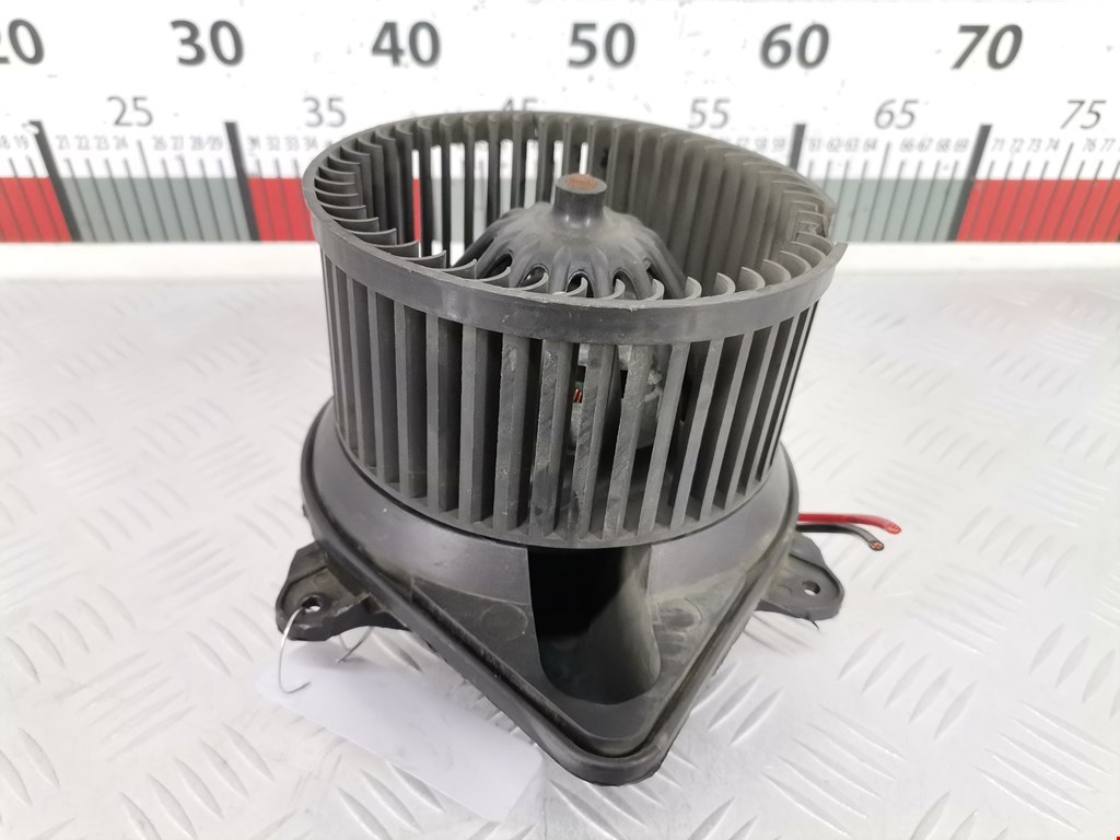 Моторчик печки (вентилятор отопителя) Renault Scenic 1 (1996-2003)