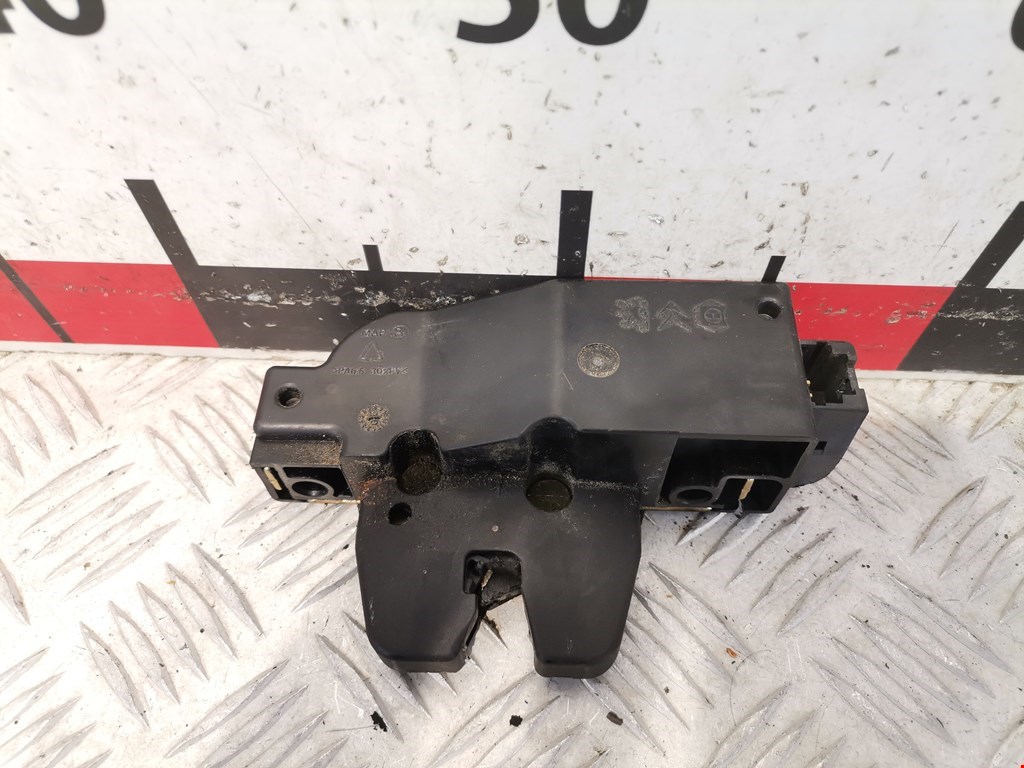 Замок багажника (крышки двери) PEUGEOT 206 1998-2012