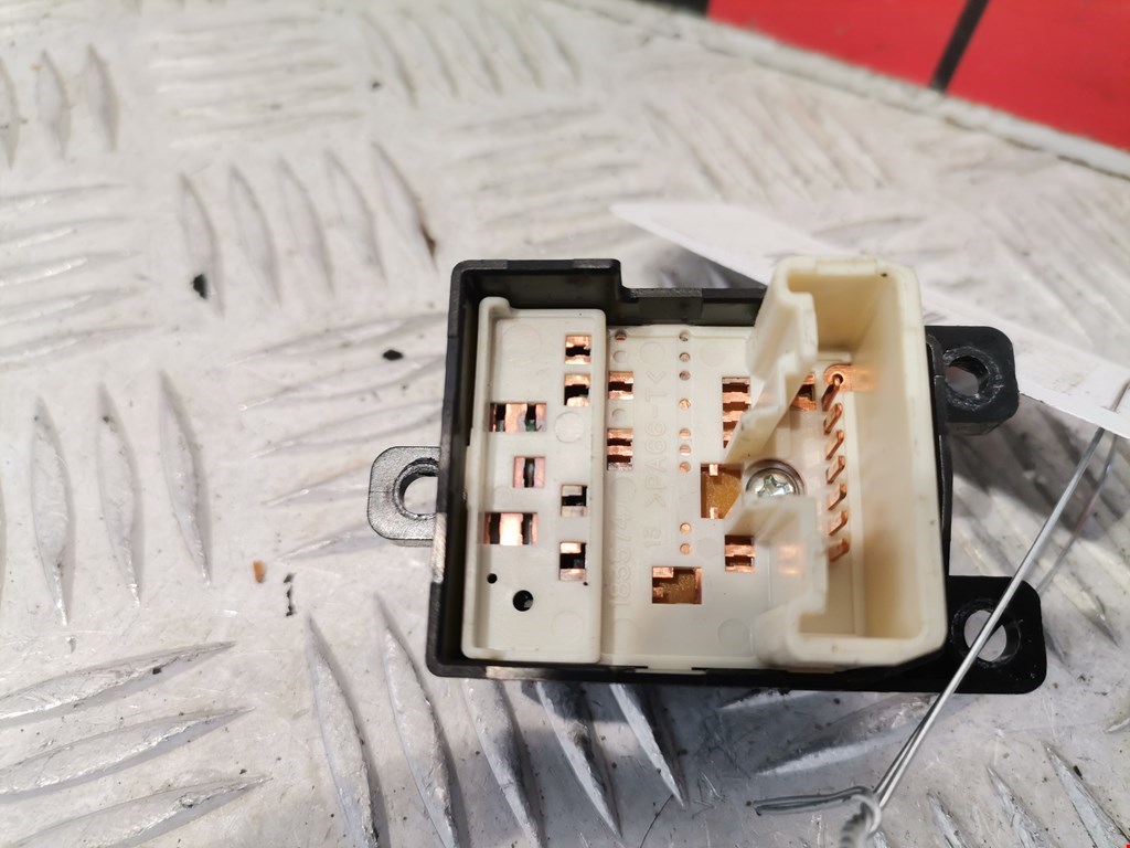 Блок управления зеркалами MAZDA Mazda 6 GG 2000-2007