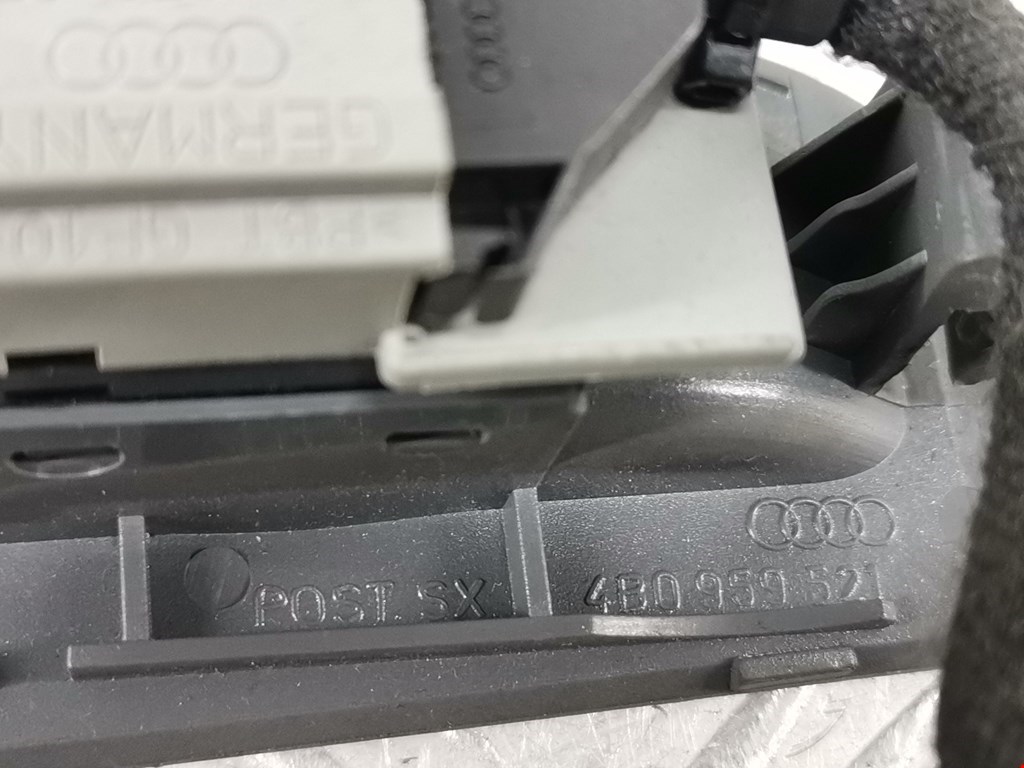 Кнопка стеклоподъемника AUDI A6 C5 1997-2004