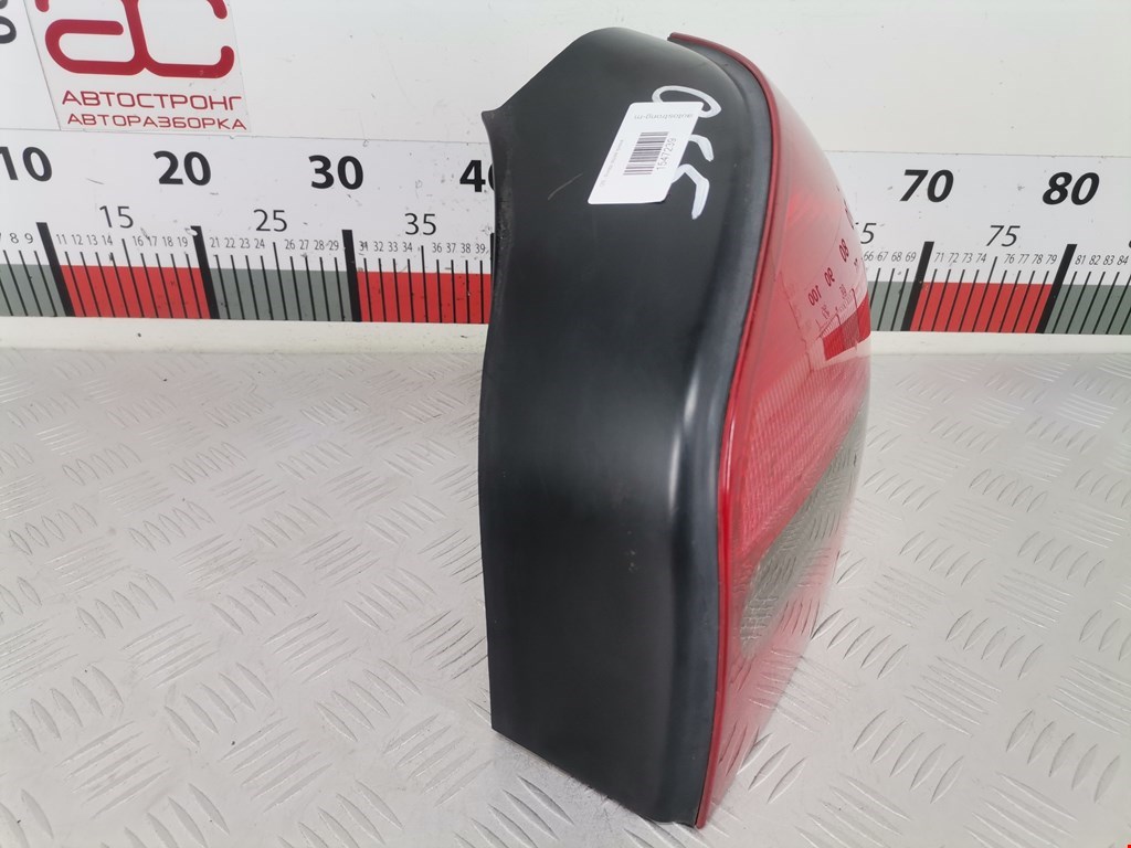 Фонарь задний правый AUDI A3 8L 1996-2003