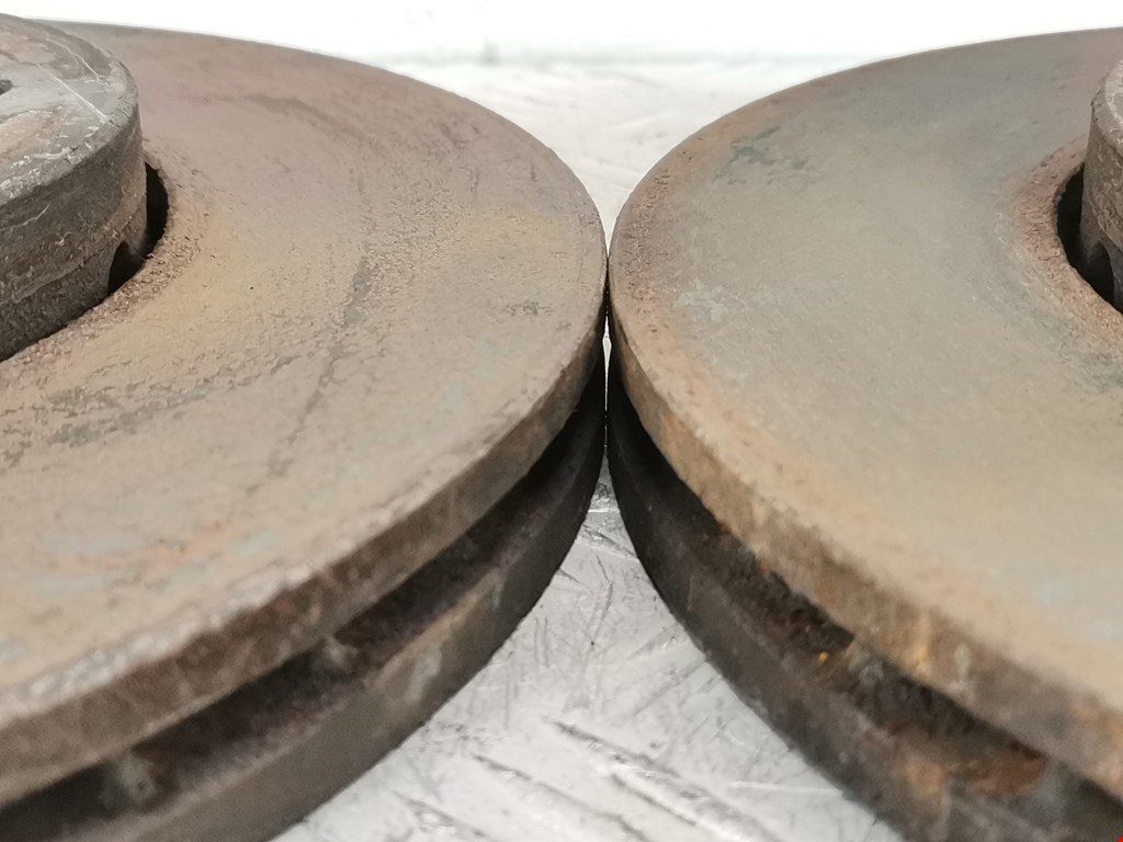 Диск тормозной передний AUDI A3 8L 1996-2003