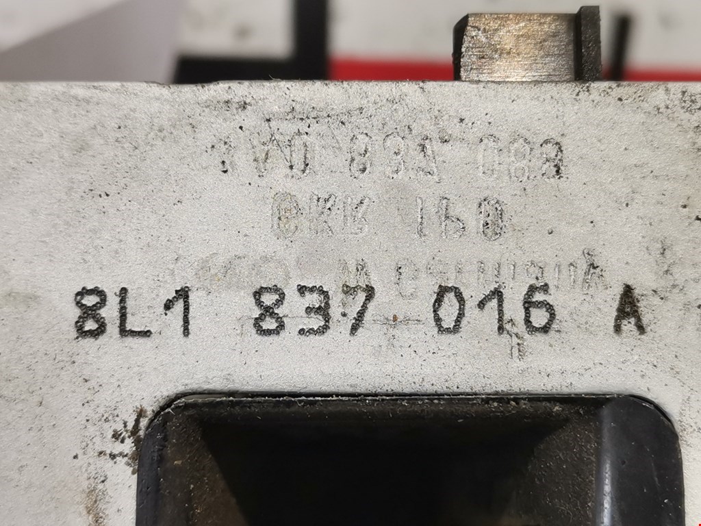 Замок двери передней правой AUDI A3 8L 1996-2003