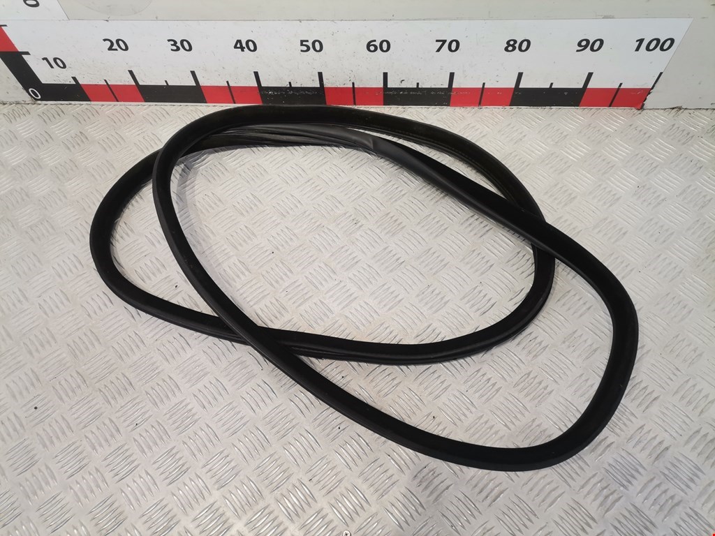 Уплотнитель двери BMW 5er 5 серия F10/F11/F07 2009-2017