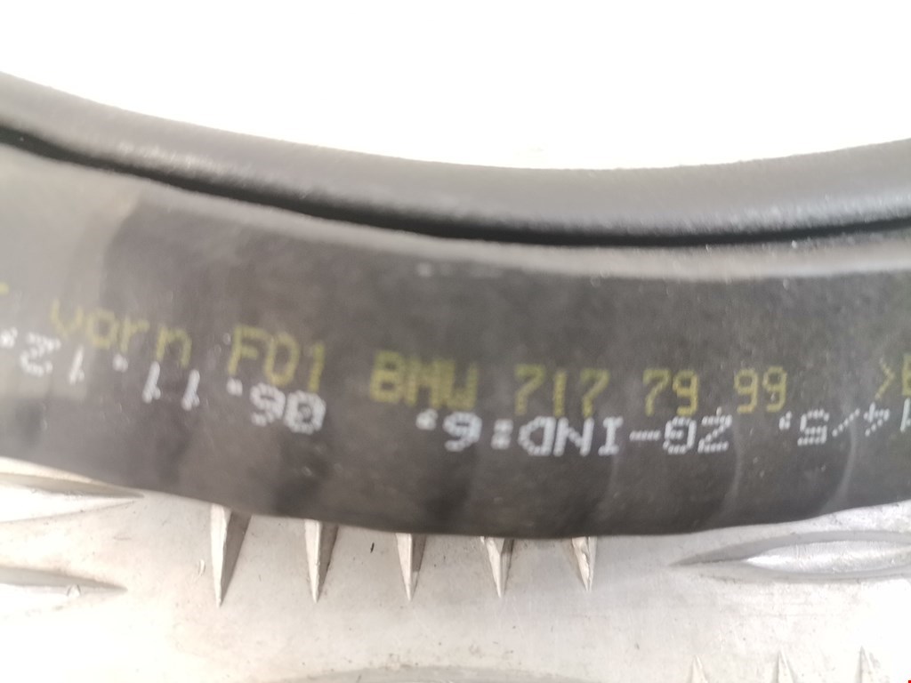 Уплотнитель двери BMW 7er 7 серия F01/F02/F04 2008-2015