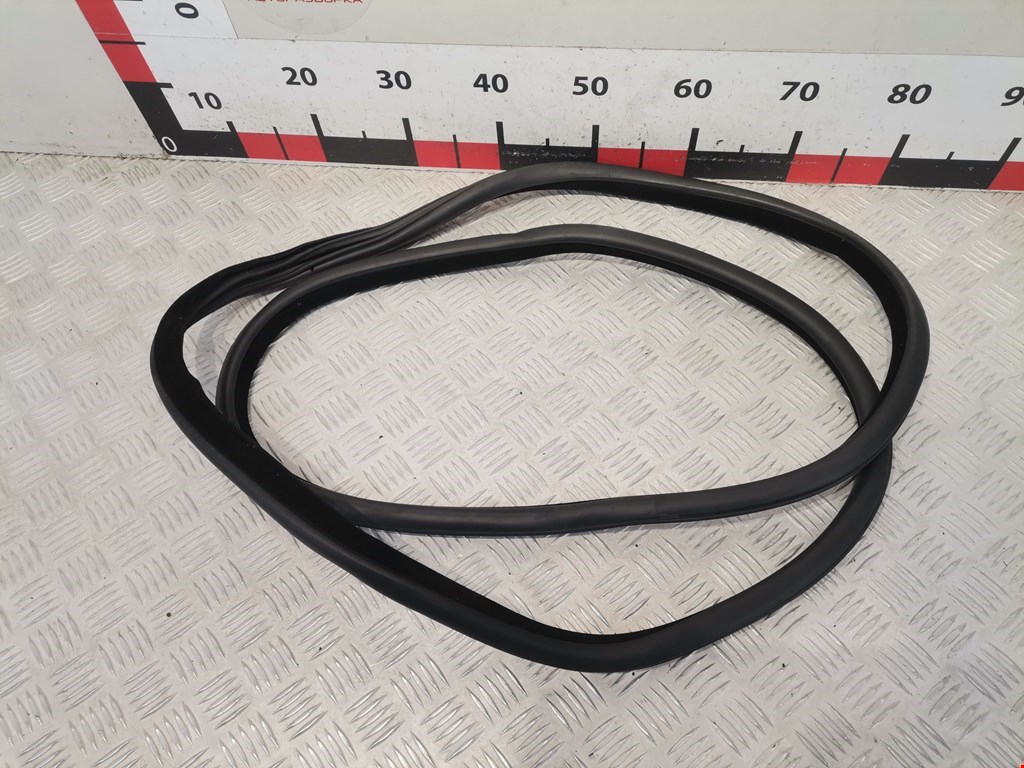 Уплотнитель двери BMW 5er 5 серия F10/F11/F07 2009-2017