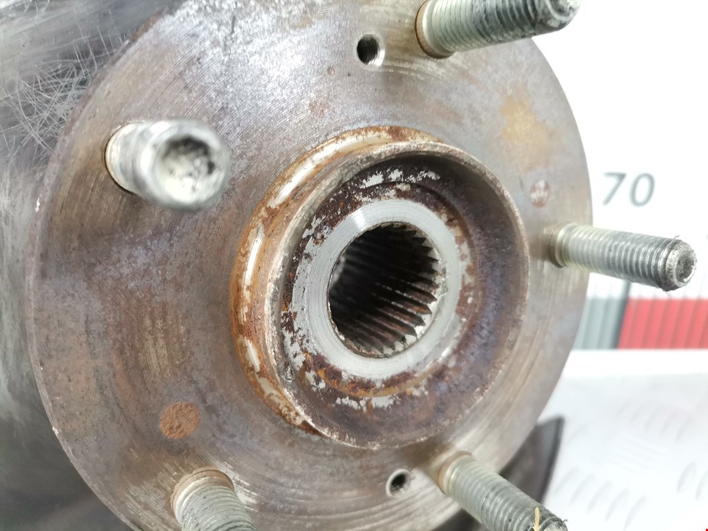 Ступица передняя правая HONDA Civic 4D 2006-2016