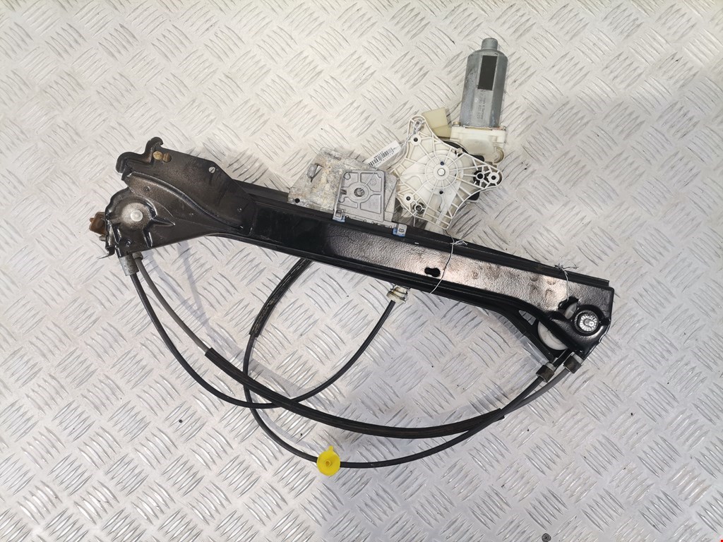 Стеклоподъемник передний правый MERCEDES-BENZ CLK-Class W209 2002-2009