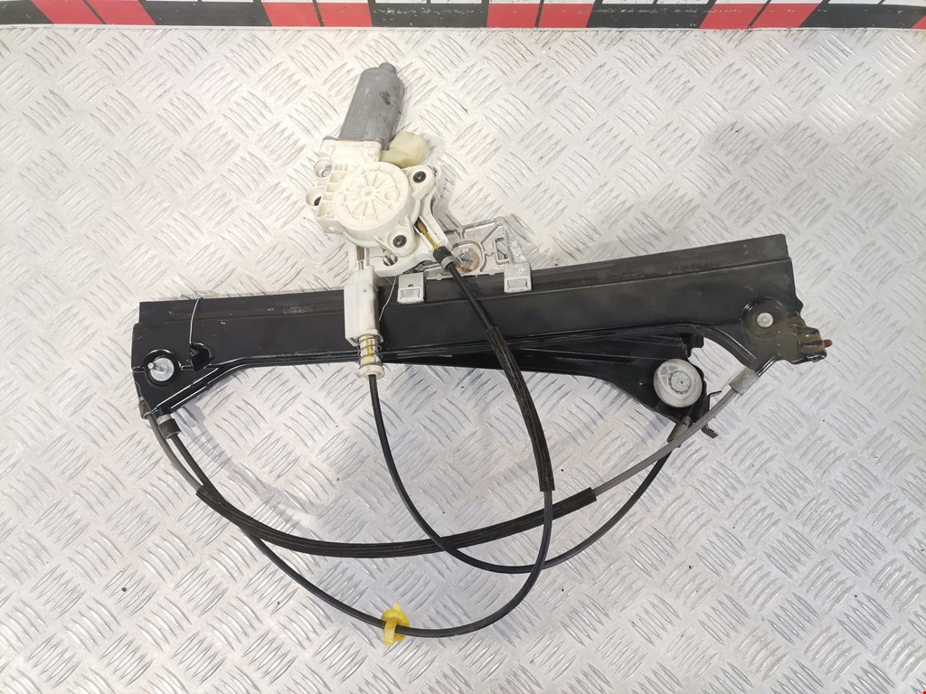 Стеклоподъемник передний правый MERCEDES-BENZ CLK-Class W209 2002-2009