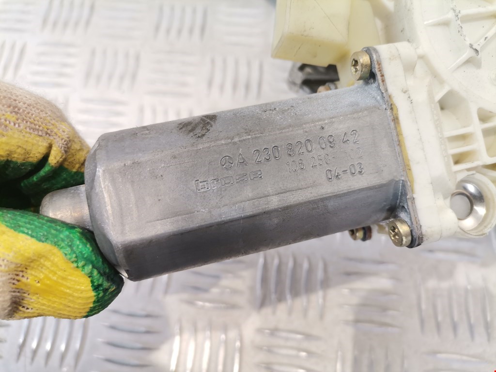 Стеклоподъемник передний правый MERCEDES-BENZ CLK-Class W209 2002-2009