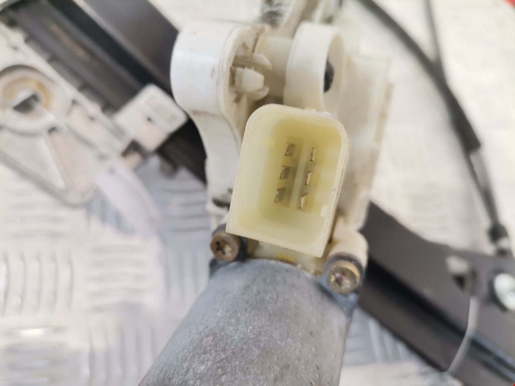 Стеклоподъемник передний правый MERCEDES-BENZ CLK-Class W209 2002-2009