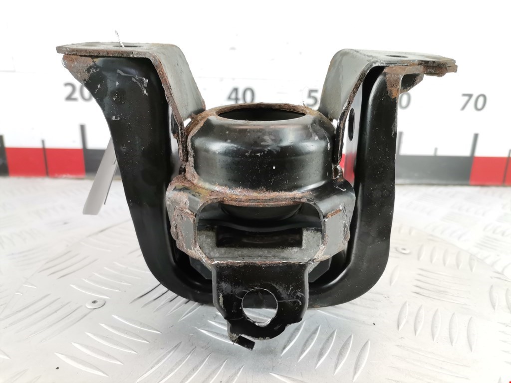 Подушка (опора) крепления двигателя Toyota Yaris 1 (1999-2005)