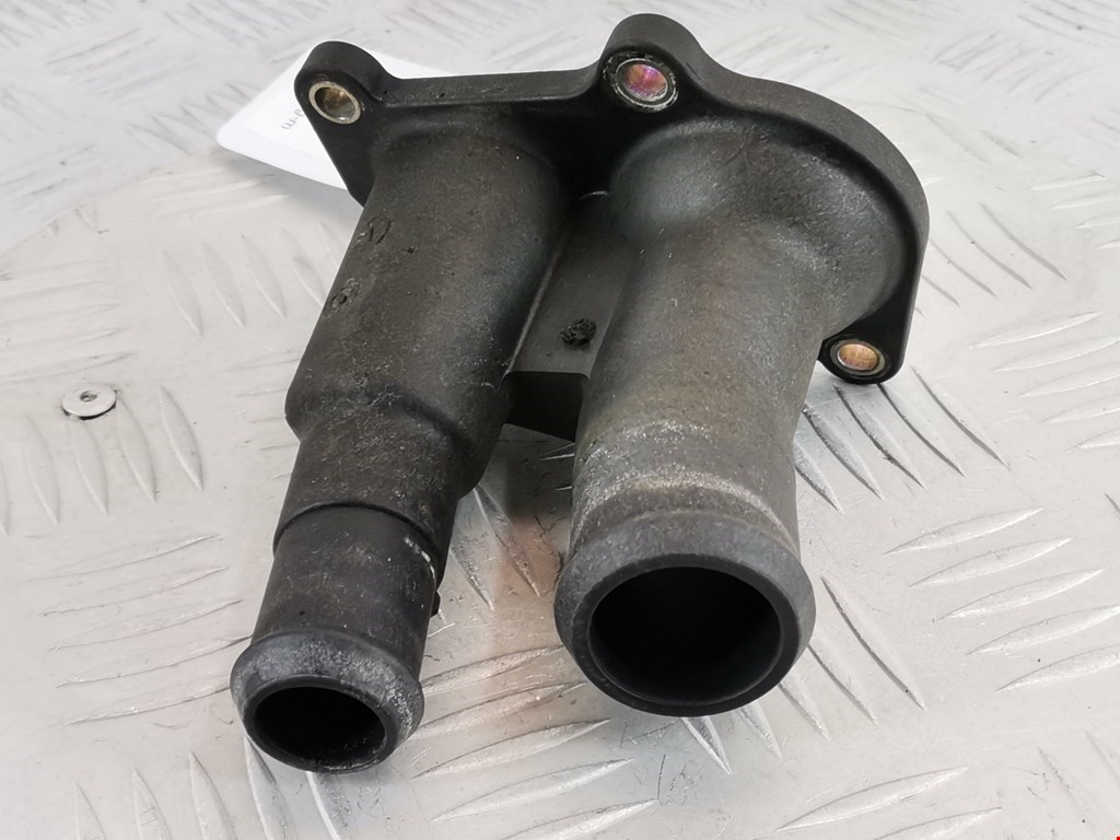 Корпус термостата FORD Fusion 2002-2012