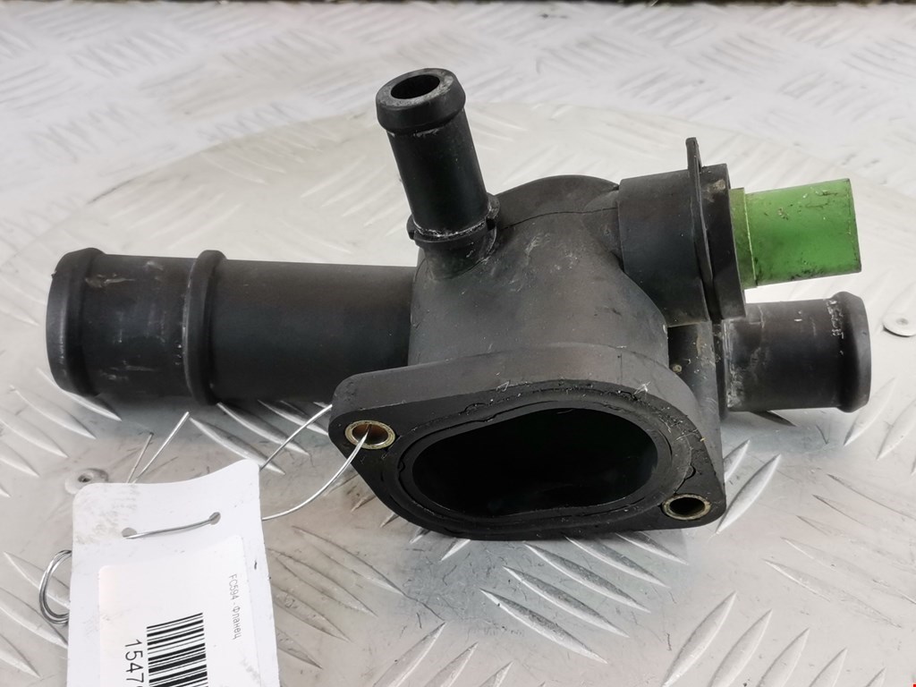 Тройник системы охлаждения VOLKSWAGEN Caddy II 1995-2004