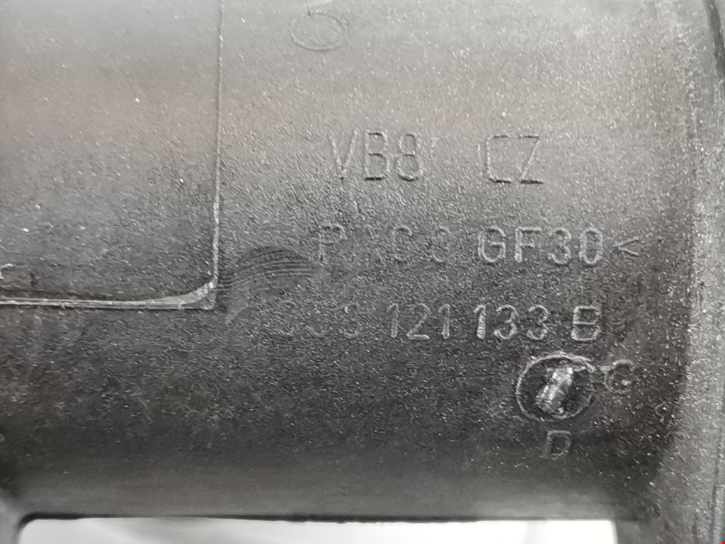 Тройник системы охлаждения AUDI A4 B5 1995-2001