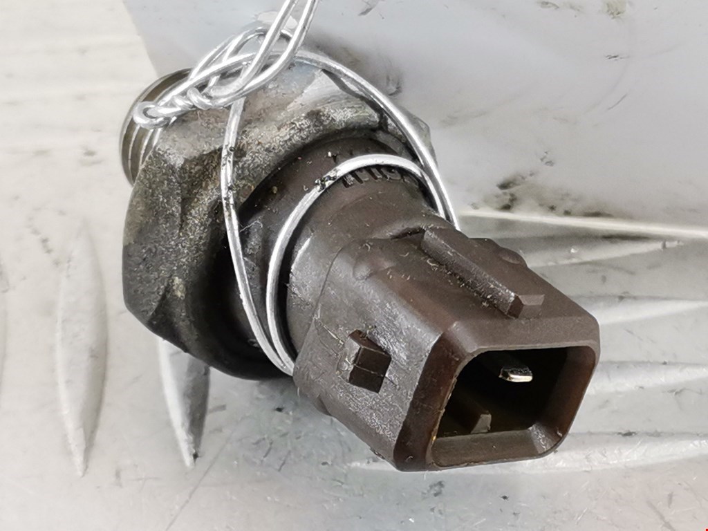 Датчик давления масла BMW 1er E81\E87 2004-2011