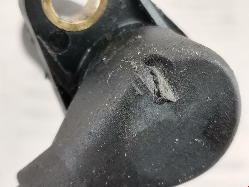 Датчик положения коленвала VOLKSWAGEN Caddy II 1995-2004